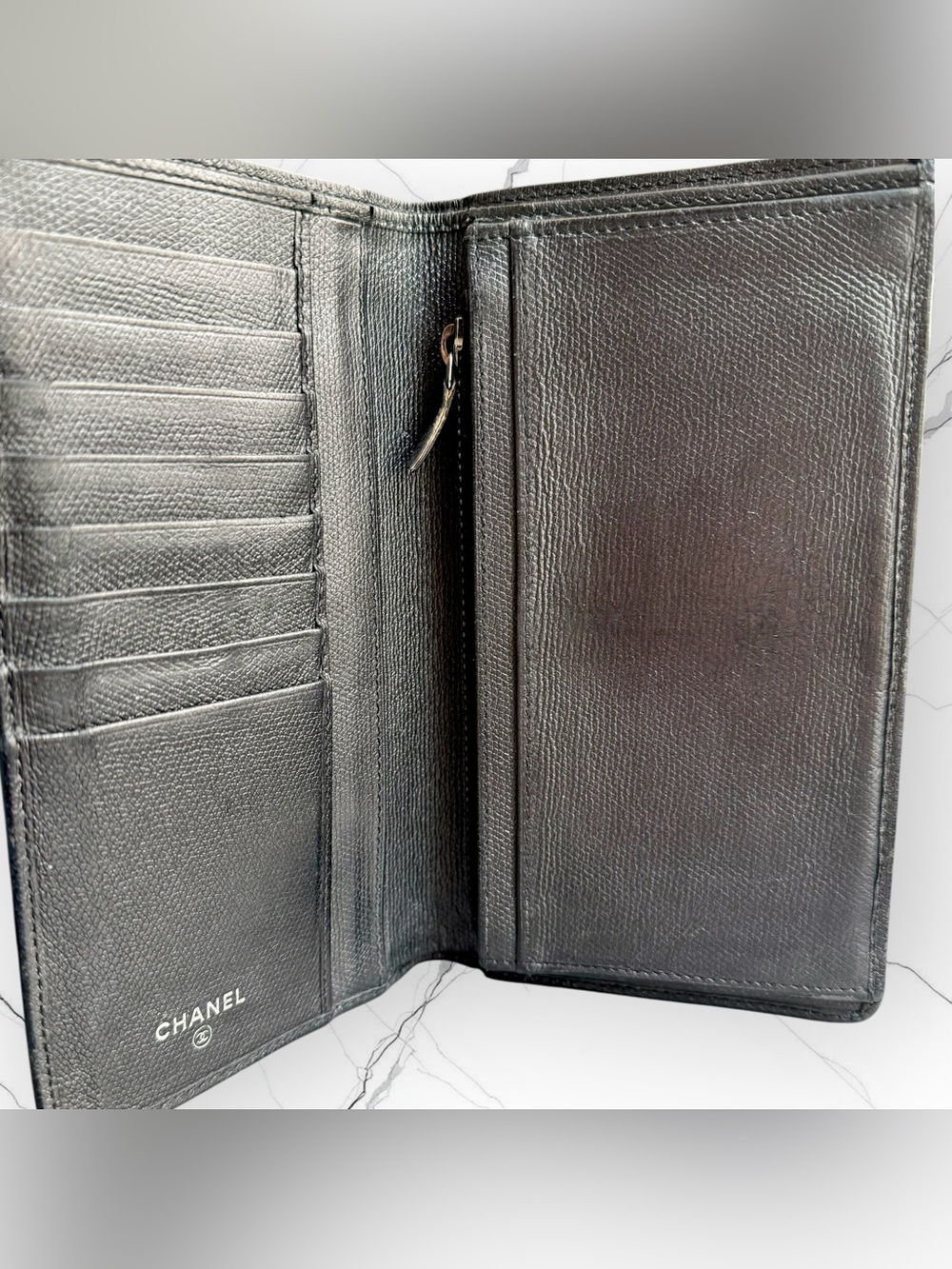 CHANEL Black Caviar Leather Long Wallet with CC Emblem 10964204 - Picture 4 of 13